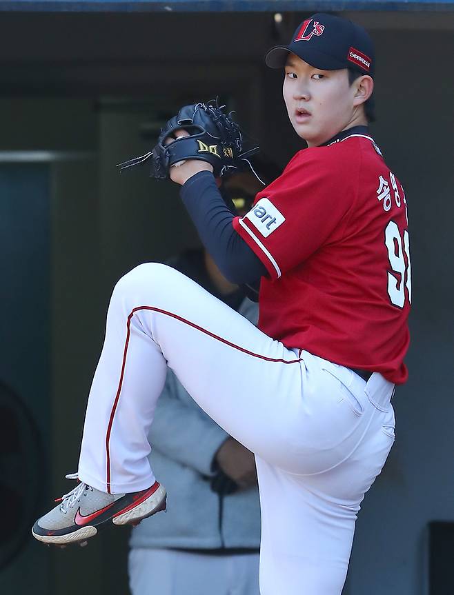 SSG 신인 투수 송영진. SSG 랜더스 제공
