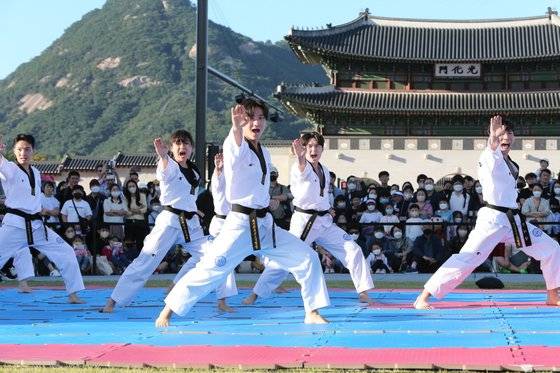 태권도의 국기 지정 5주년을 맞아 ‘2023 국기 태권도 한마음대축제’가 25일 서울 광화문광장에서 열린다. [사진 국기원]