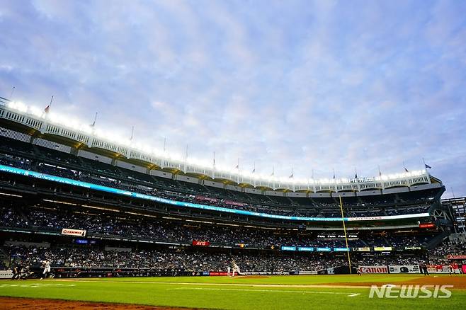 [뉴욕=AP/뉴시스] 메이저리그(MLB) 뉴욕 양키스의 홈구장 양키스타디움. 2022.05.24