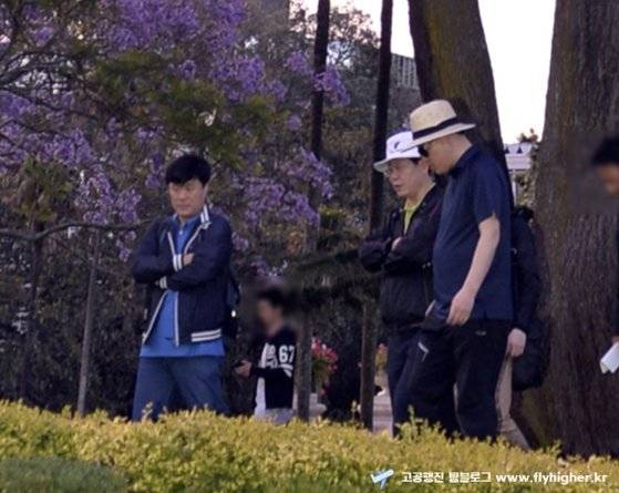 2015년 1월 14일 호주 출장 당시 (왼쪽부터) 고(故) 김문기 전 성남도시개발공사 개발1처장, 이재명 대표 그리고 유동규 전 성남도개공 본부장. 사진 고공행진 블로그