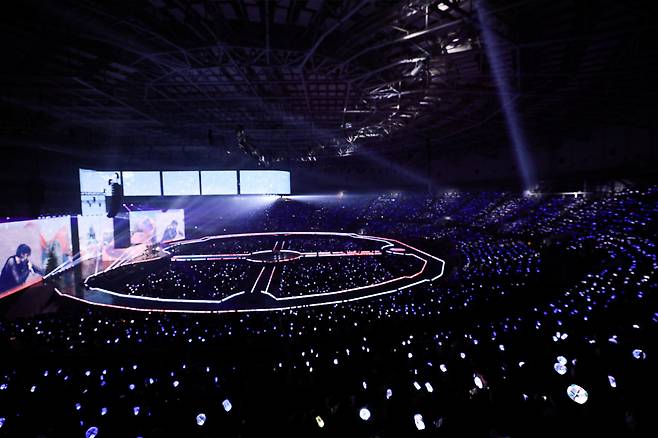 K-pop band Tomorrow X Together performs in its world tour, "Act: Sweet Mirage," at the KSPO Dome in Olympic Park, Seoul, Saturday-Sunday. (Big Hit Music)