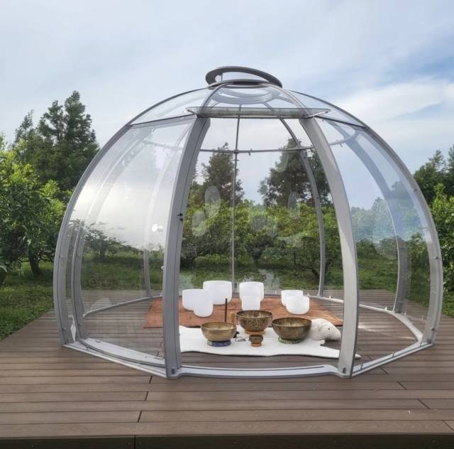 제주도 제원하늘농원 싱잉볼 체험. 한국관광공사 제공