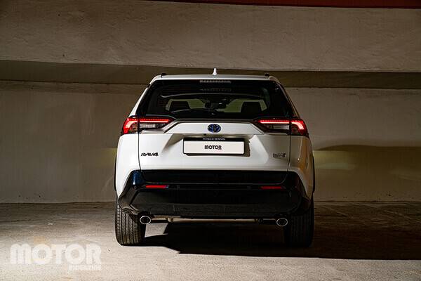 토요타 라브4 PHEV