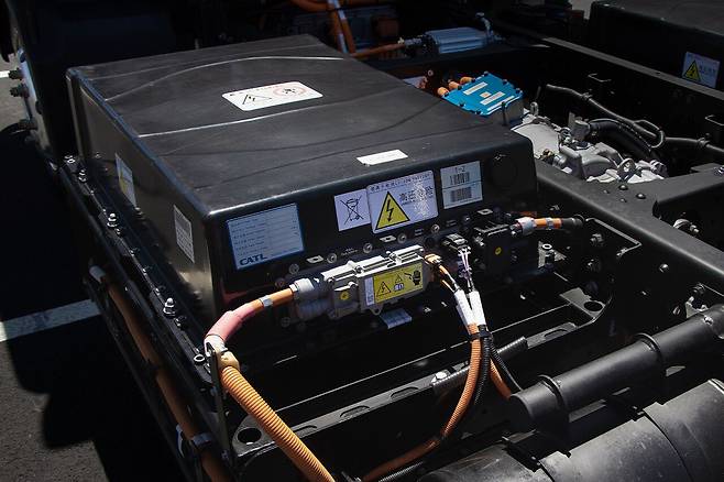 수출용 전기 트럭 마이티 일렉트릭에 장착돼 있는 CATL 배터리. /현대차 뉴질랜드 제공