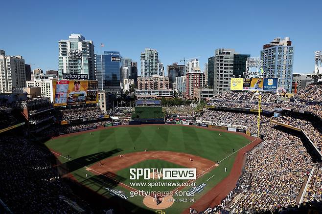 ▲ 샌디에이고 파드리스 홈구장 펫코파크 전경
