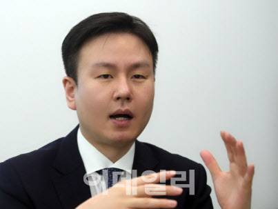 김형균 차파트너스자산운용 상무가 이데일리와의 인터뷰에서 행동주의 타깃으로 남양유업을 선정한 이유를 설명하고 있다. [사진 이데일리 김태형 기자