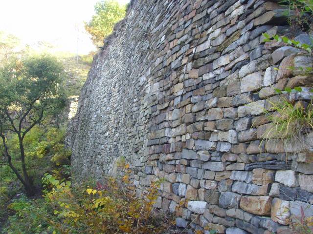 ▲ 영월 정양산성 전경