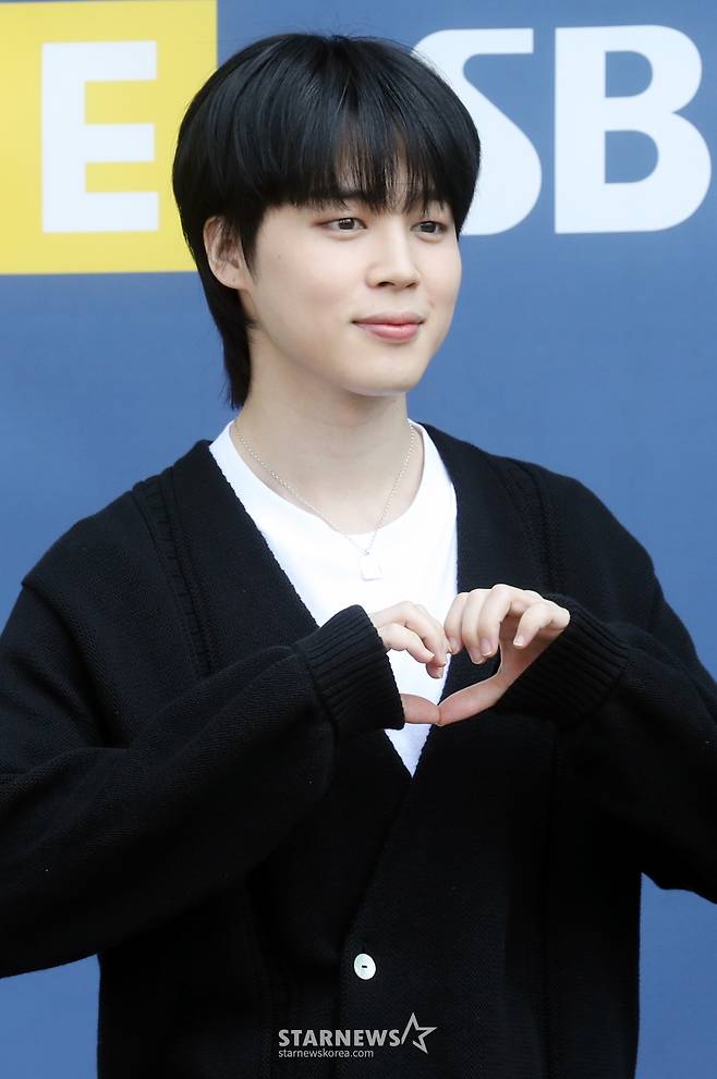 BTS 지민 '아미에게 보내는 하트'[★포토]