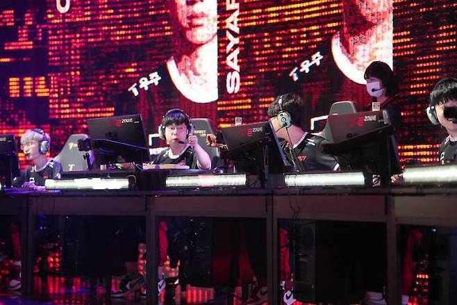 T1, 태국 탈론e스포츠에 2대 0 승리.&nbsp; &nbsp;라이엇 게임즈