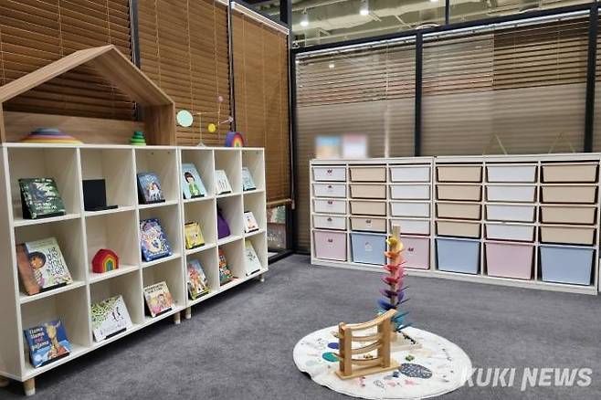 최근 부모들 사이에서 인기가 많은 영어 키즈카페. 사진=임지혜 기자