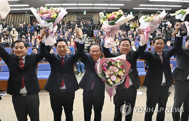 與 '새 원내대표' 윤재옥…치밀·꼼꼼한 성품의 TK 중진