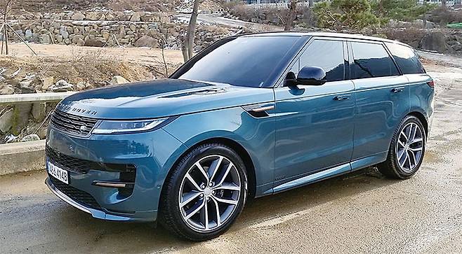 레인지로버 스포츠. 사진 고성민 기자