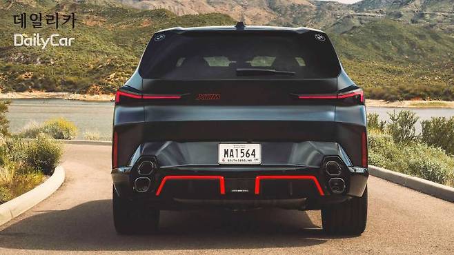 BMW, XM 라벨 레드