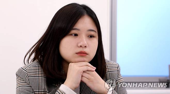 연합뉴스와 인터뷰 중인 박지현 [촬영 이건희]