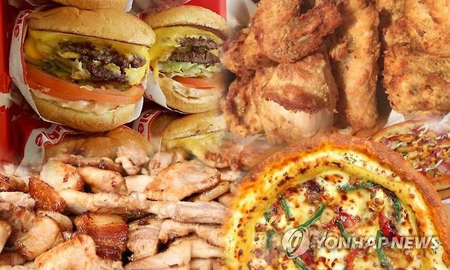 햄버거와 피자 등 패스트푸드 사진 ⓒ연합뉴스