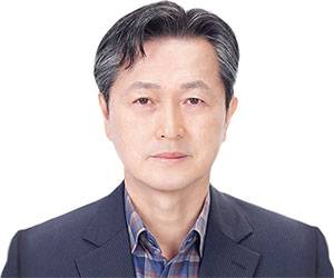 최상철 일본 간사이대 상학부 교수 사진 최상철