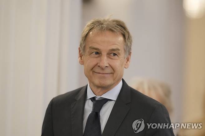 훈장 수여식 초청받은 위르겐 클린스만 한국 축구대표팀 감독 [AP 연합뉴스 자료사진. 재판매 및 DB 금지]