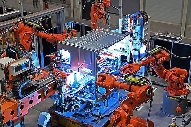 장하준 교수는 “지난 250여 년에 걸친 자본주의의 역사는 자동화의 역사”라고 말한다.ⓒAP Photo