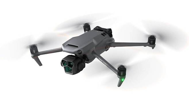 DJI 매빅 3 프로. 출처 = DJI