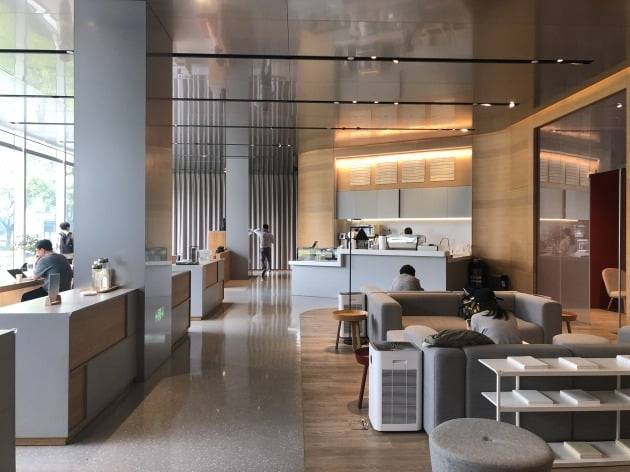 니오 회원만 이용할 수 있는 카페테리아. 사진=노정동 한경닷컴 기자 dong2@hankyung.com