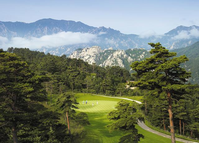 아난티 금강산 골프장 전경. 아난티 제공