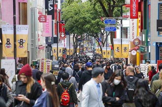 성수동도 이제 옛말? ‘전통 상권’ 명동·강남 빈 상가 없어졌다