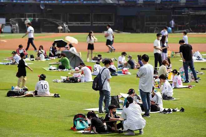 엘린이 가족 사생대회사진 = LG트윈스
