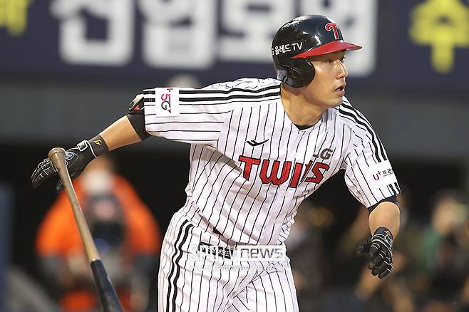 ▲ 예전의 모습을 찾는 데 어려움을 겪고 있는 서건창 ⓒ곽혜미 기자