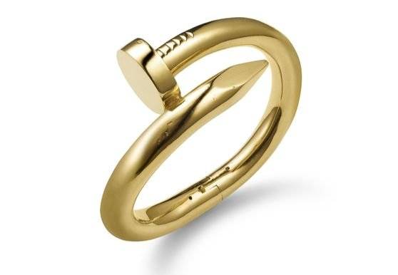 1971년 알도 치풀로가 처음 디자인했던 네일 브레이슬릿. 2012년 부활한 저스트 앵 끌루의 전신이다. 사진 까르띠에