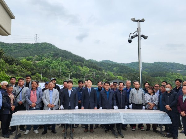 3일 금전저수지에서 열린 ‘안전 영농 기원 통수식’. 사진ㅣ김민영 기자