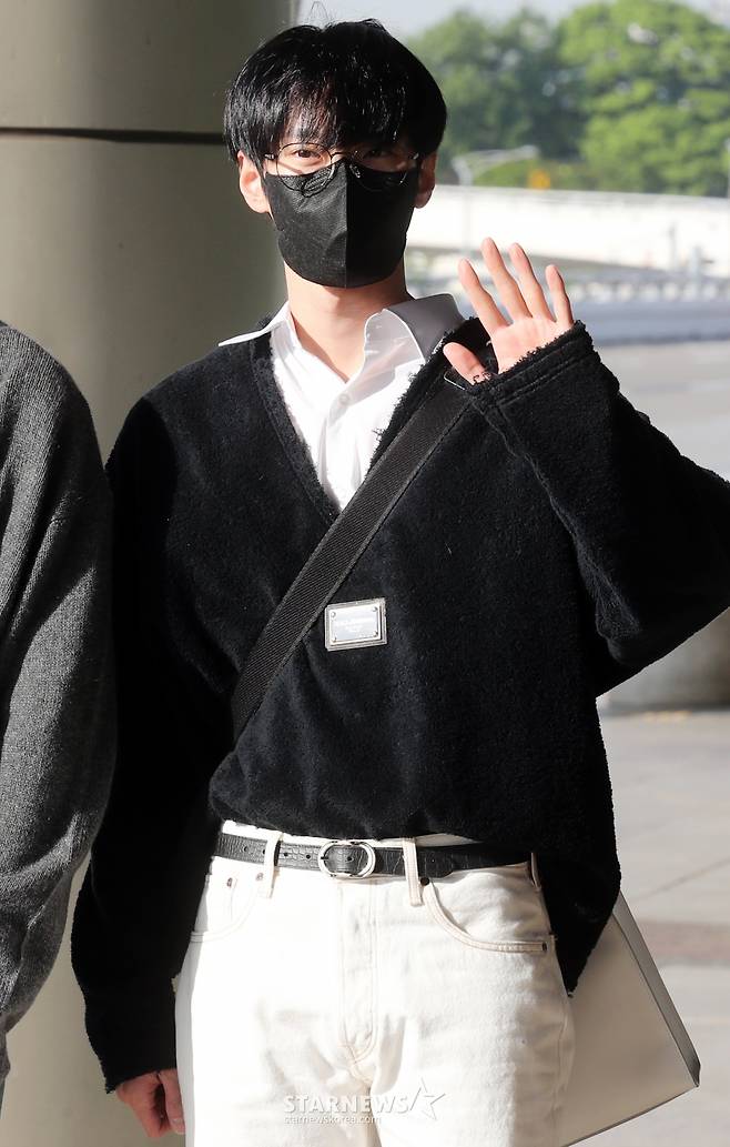 NCT도재정 도영 '멋진 인사'[★포토]