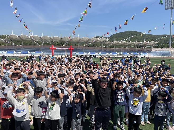 단양군 '제1회 작은 학교들의 큰 운동회' [충북도교육청 제공. 재판매 및 DB금지]