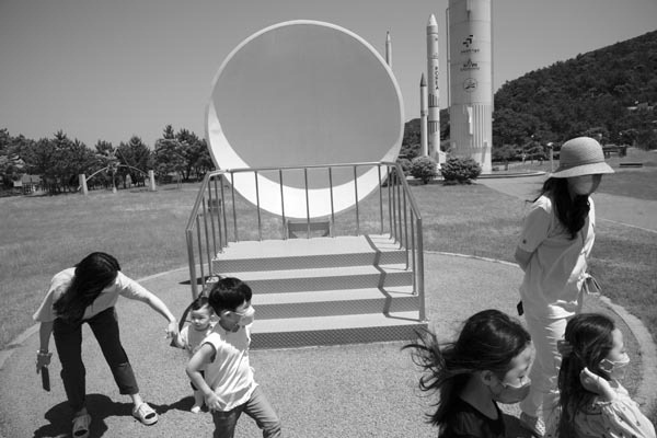 2021년 전남 고흥군 나로도 나로우주센터. Nikon D6, Nikkor lens24-120 F4, F/14, 1/800, ISO-400, 24mm 상당.