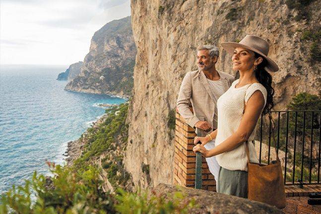 결혼 앞두고 준비해야 할 것들이 많은 예비부부의 경우, MBTI를 참고해 상대방의 성격과 취향을 파악하고 이견을 좁혀 간다면 둘만의 이상적인 결과를 얻을 수 있다. ⓒ 허니문리조트