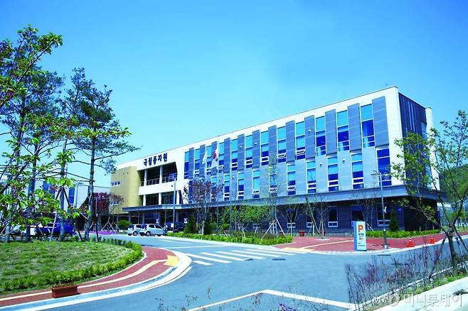 경북 김천 혁신도시에 위치한 국립종자원 본원 전경.