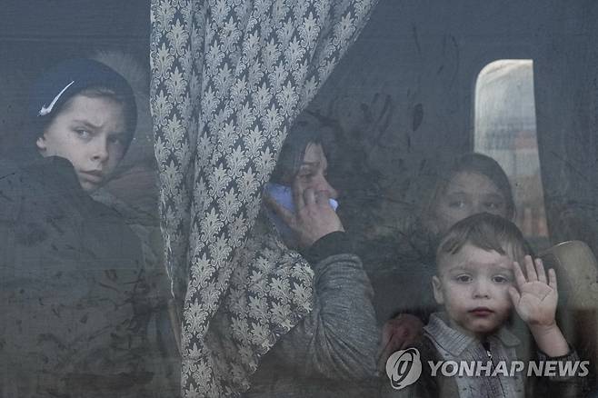 우크라이나 피란민  [AP 연합뉴스 자료사진. 재판매 및 DB 금지]