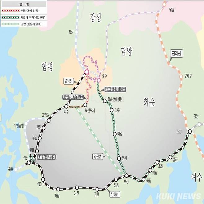 전남도는 ‘광주~나주간 광역철도사업’이 예비타당성조사 대상에 선정됨에 따라 ‘전남 트라이앵글 순환 철도망’을 구축, 전남을 하나의 생활권으로 묶어 국토균형발전의 새 축으로 발전시키겠다는 비전을 발표했다. 노선도=전남도