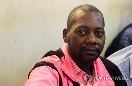지난 2일(현지시간) 케냐 현지 법원에 출두한 사이비 교주 맥켄지 [로이터=연합뉴스 자료사진. 재판매 및 DB 금지]
