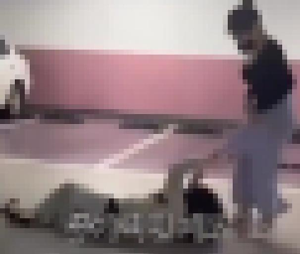 영상 속 A양과 B양. 인스타그램 캡처