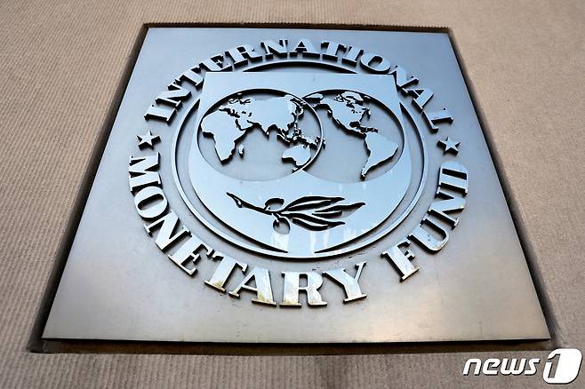 국제통화기금(IMF) 로고. ⓒ 로이터=뉴스1