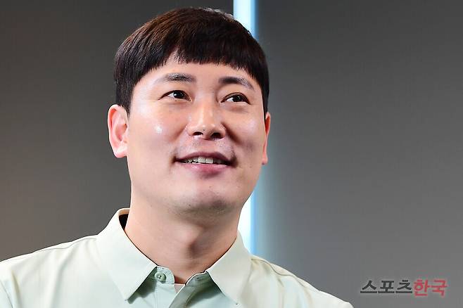 프로당구 선수 노병찬이 스포츠한국과의 인터뷰를 하고 있다. ⓒ이혜영 기자 lhy@hankooki.com