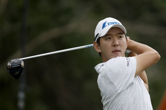 노승열이 12일(한국시간) PGA 투어 AT&T 바이런 넬슨 1라운드 16번홀에서 티샷을 하고 있다 . AFP 연합뉴스