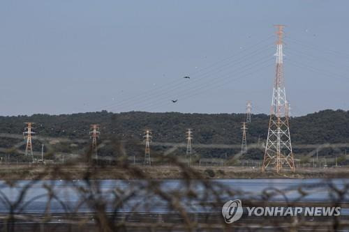 경기도 파주시의 송전탑 [연합뉴스 자료사진]