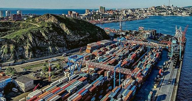 러시아 극동 관문인 러시아 블라디보스토크항 모습. ⓒ 홍콩 명보 홈페이지 캡처