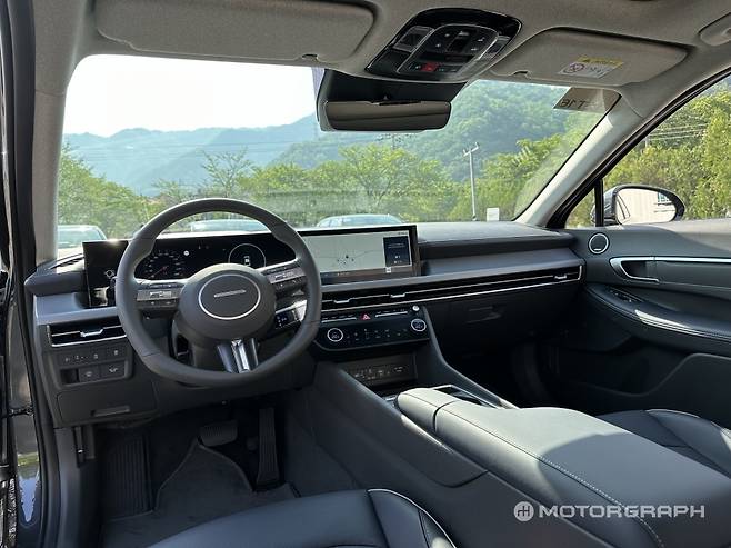 현대 쏘나타 디 엣지 실내