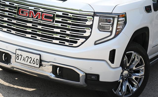 GMC 시에라 드날리