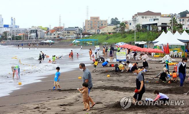 제주 삼양해수욕장 [연합뉴스 자료사진]