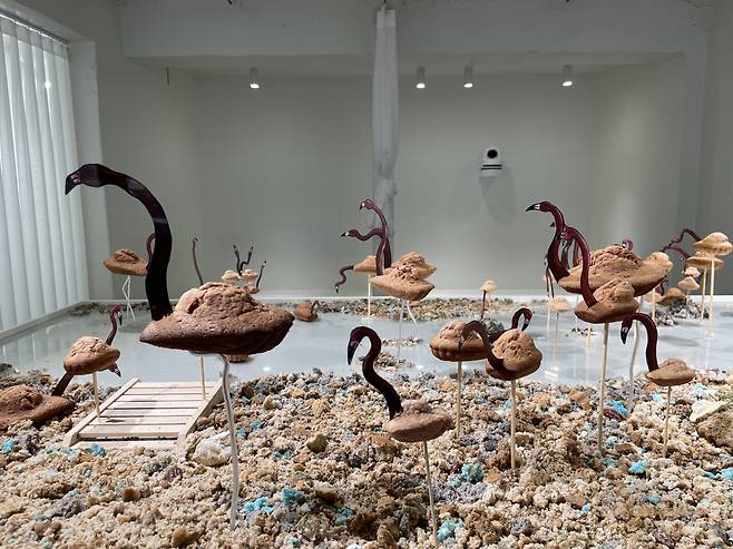 Madeleine artworks at Dosikhwa (Kim Da-sol/The Korea Herald)