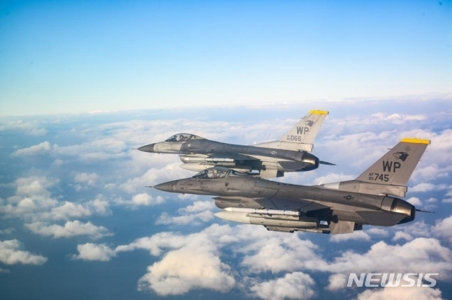 [서울=뉴시스] 미군의 F-16 전투기