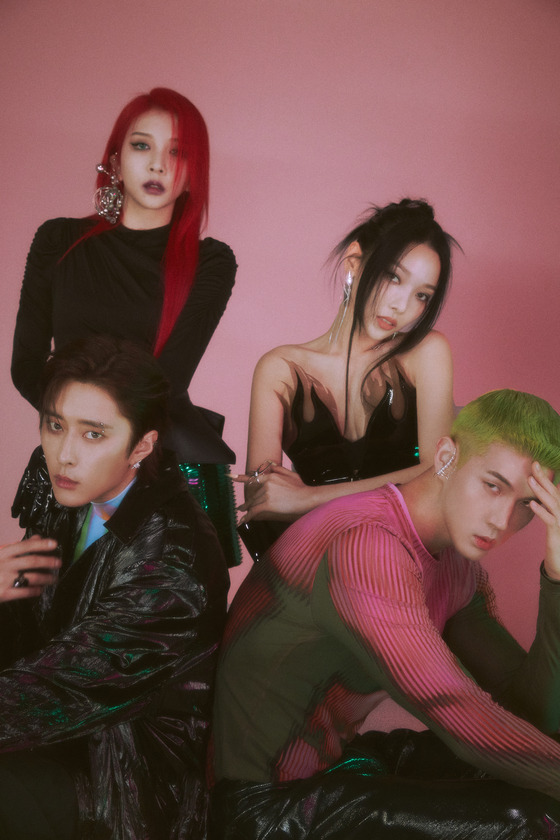 Four-member K-pop band KARD [DSP MEDIA]